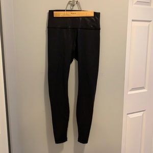 lululemon Wunder Under 28”